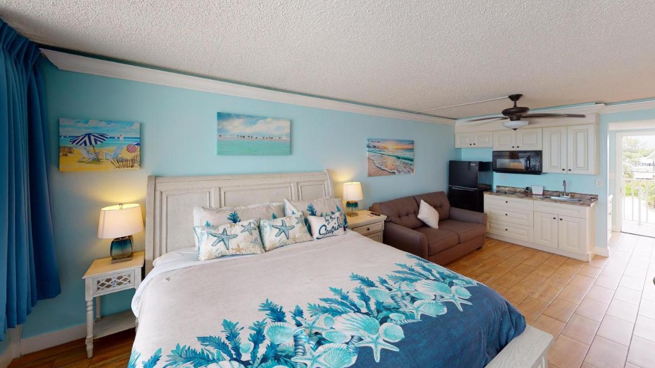 Island Inn Beach Resort St. Pete Beach Exterior foto